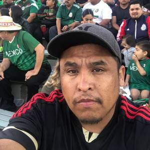 Meet your Posher, Michaelle